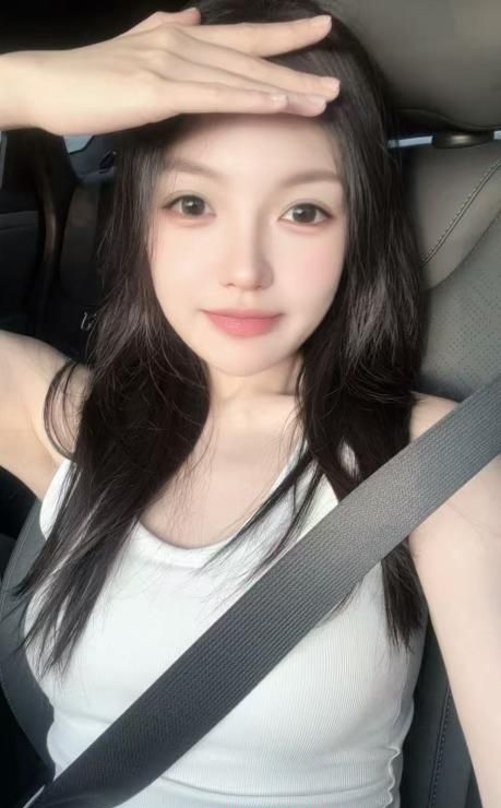 闷骚清纯女大 2