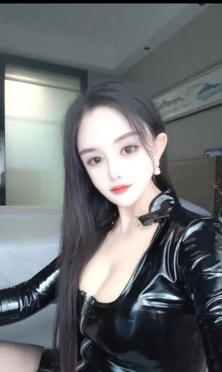 大胸御姐