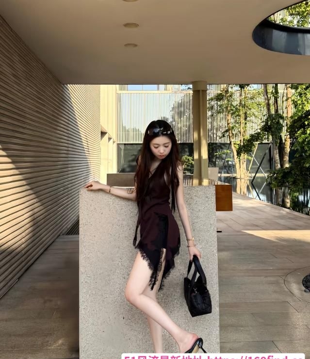 秦淮中项妹妹 2
