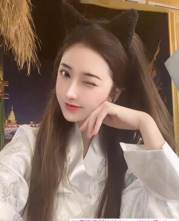 肤白女友小千代 2
