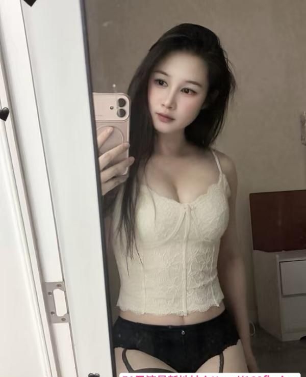 服务系老师洋洋 3