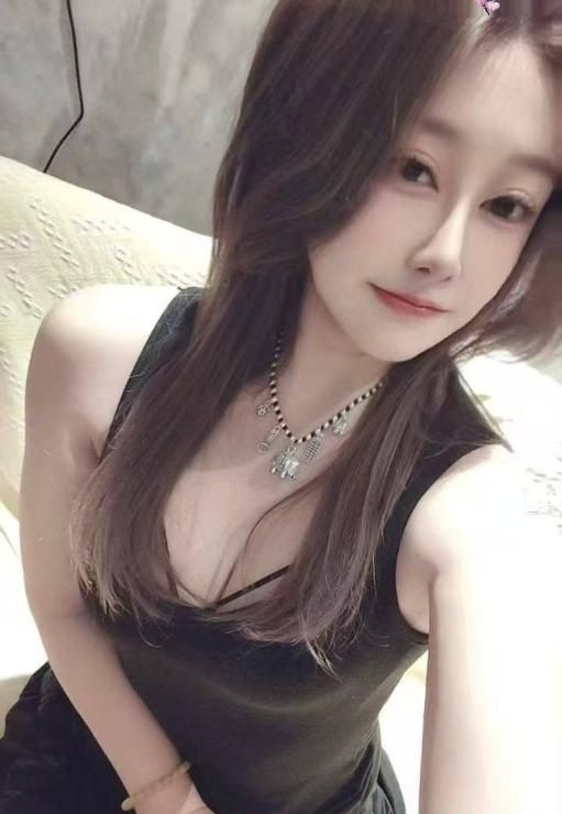 迷人风骚性感少妇 4
