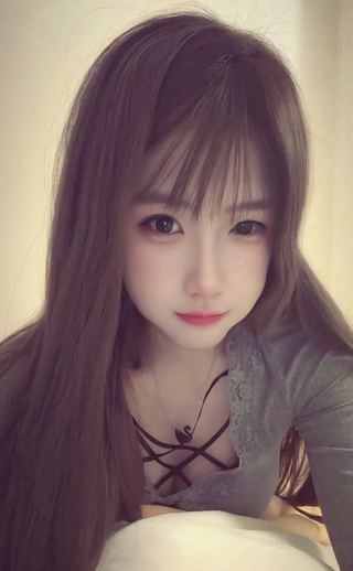 金水风骚性感嫩妹