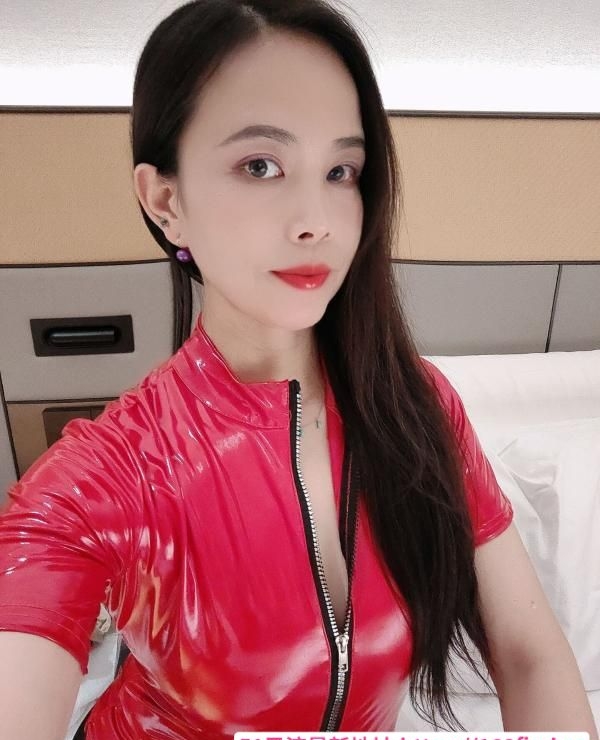 汉阳丰臀少妇彩彩 1