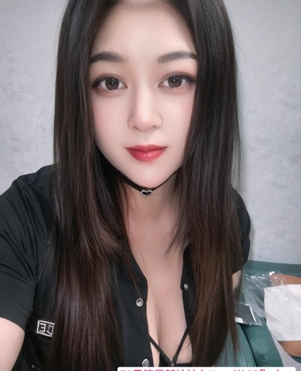 萧山肥臀大奶少妇 1