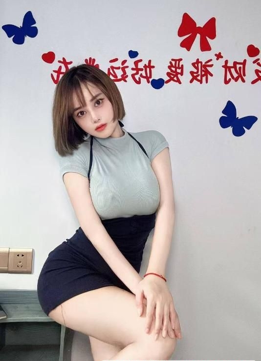 拱墅肤白颜值大奶老师 1