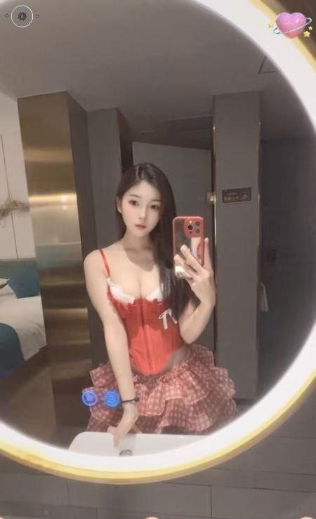 三点粉美女七七 3