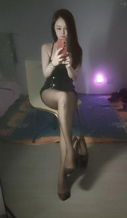 女王调教SM丝足 3