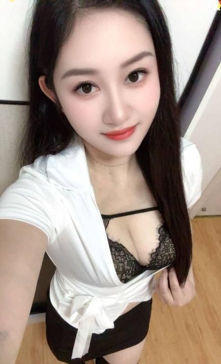 嘉定D奶紧致潮喷妹子 3