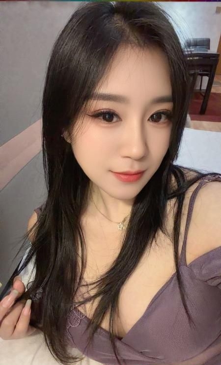 雨花舌吻大胸妹 3