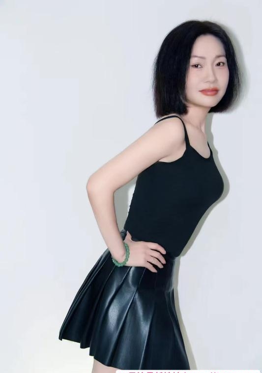 汉阳服务系靓颖老师 1