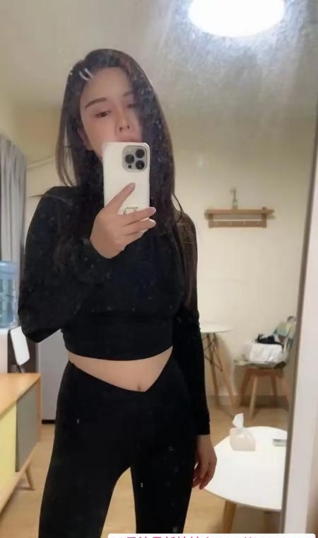 南山健身女孩媚儿 1