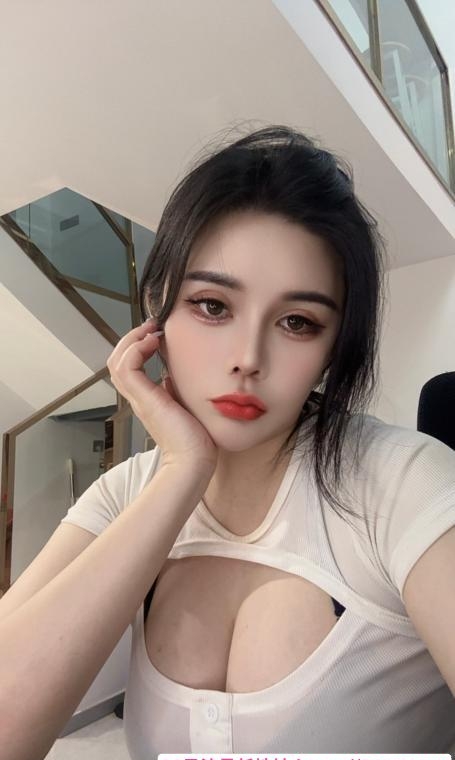 南开巨乳御姐沫儿 1