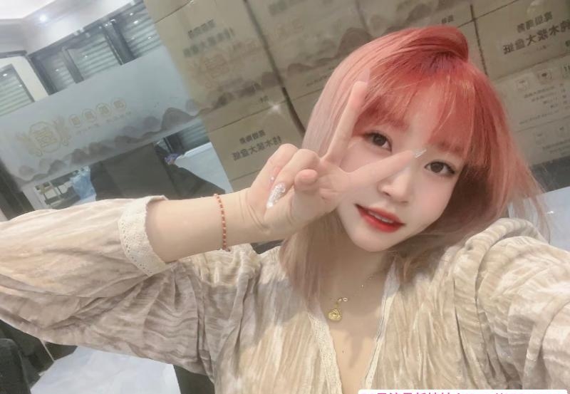 小嫩妹萱儿 1