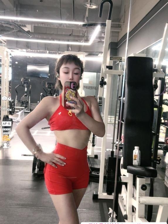 性感网红健身教练兼职 1