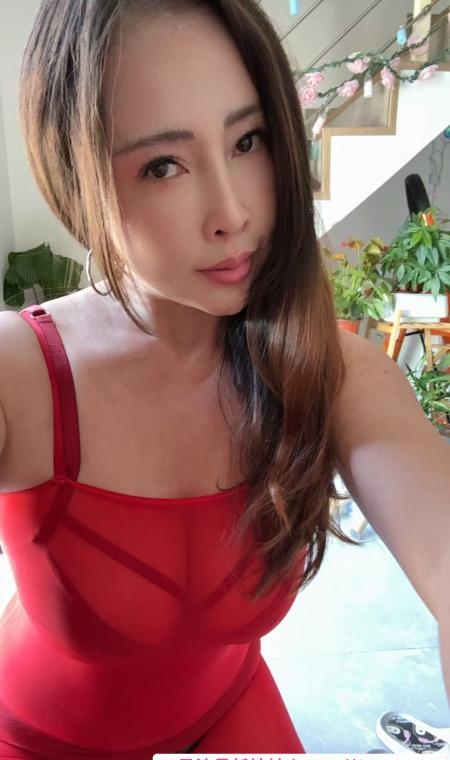 番禺大奶御姐 1
