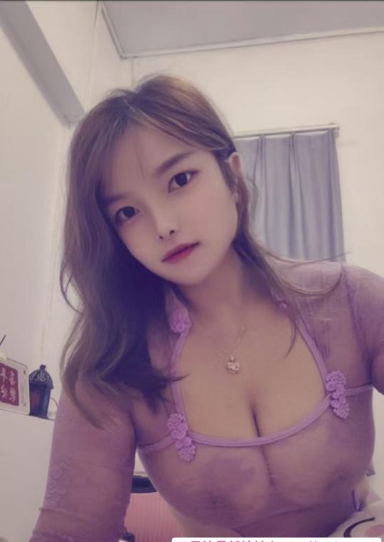 丰满性感大胸晨曦 1