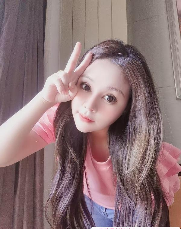 丰满少妇 1