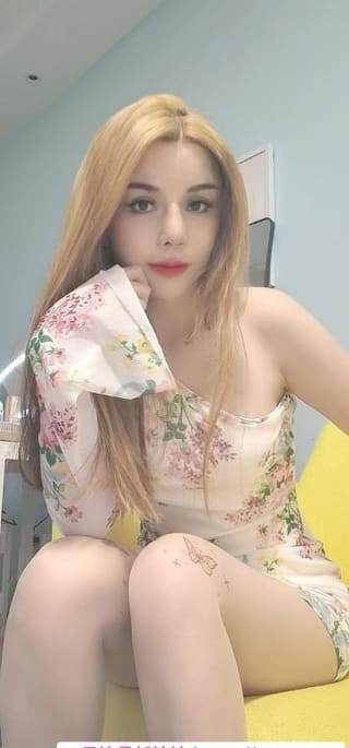 反食长腿御姐