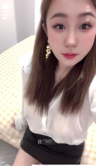 风骚型大奶少妇