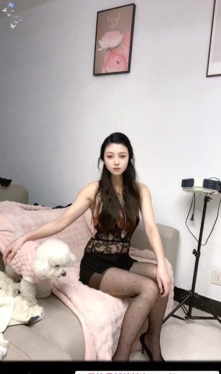 长腿御姐小骚骚 1