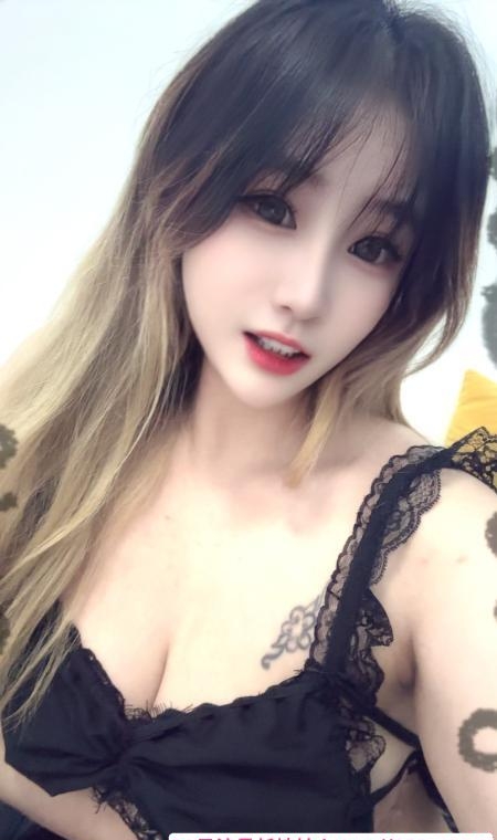 天河潮喷大腚妹 1