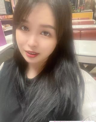 大奶小白兔老师