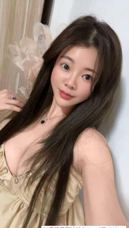 拱墅区巨骚瑜伽妹子 1