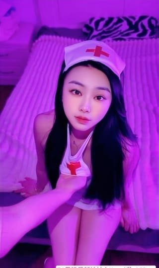 东站风骚大奶妹
