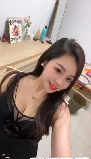 服务系性感气质骚妇