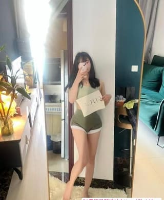 静安年轻颜值骚女