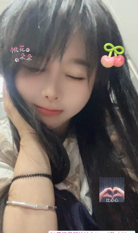 十里河镜前爆乳S月月 1