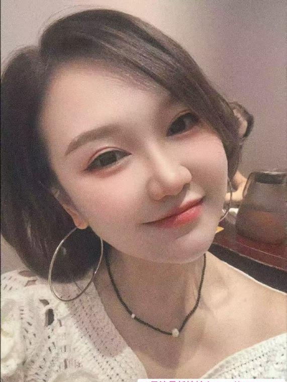 汉阳性感小野猫 2