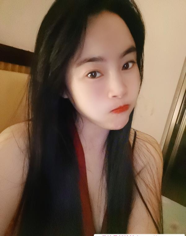 龙华珊珊 2