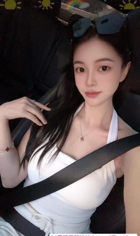 大奶丰臀静静 2