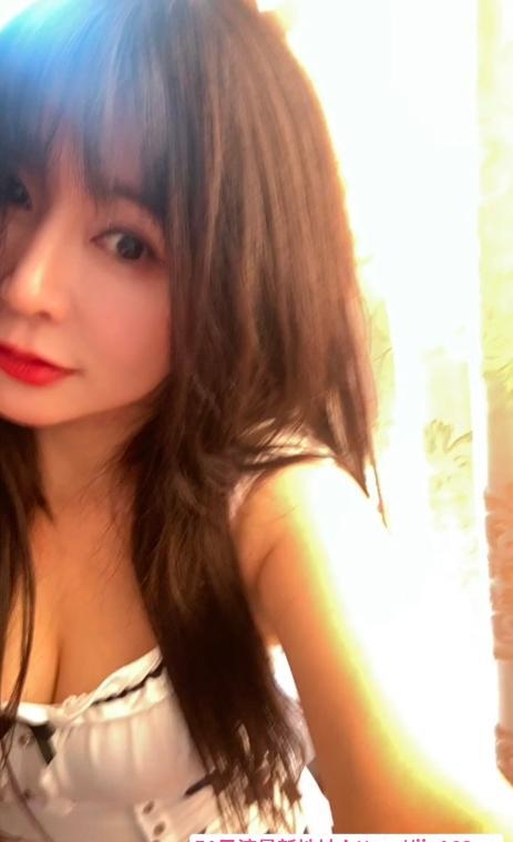 新宫服务性小姐姐希希 2