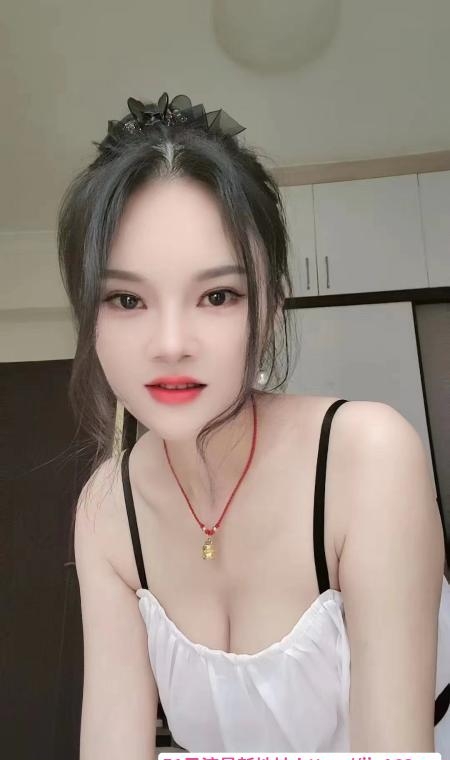 海珠宝藏妹子 2