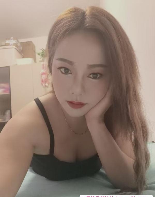 海珠骚妇璐璐 2