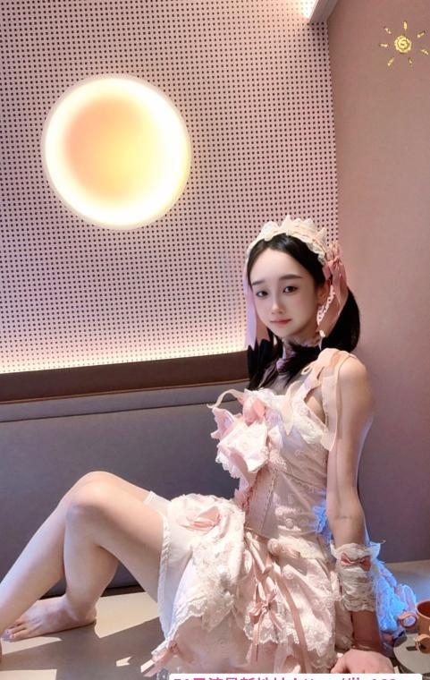 后入双马尾小妖精 2