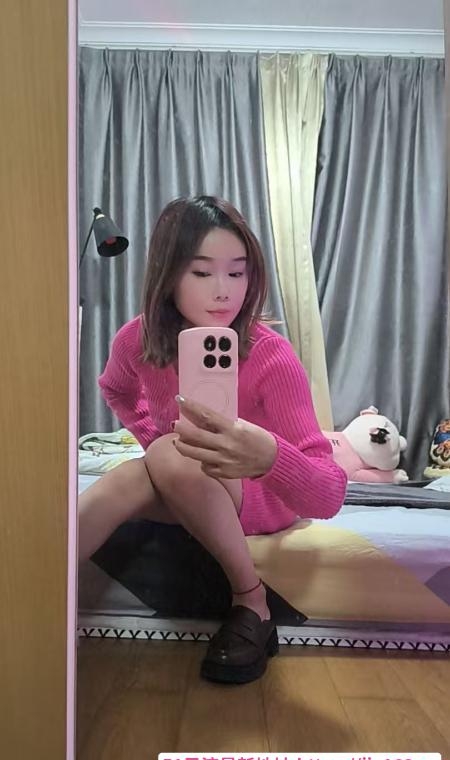 小巧玲珑胸小姐姐 2
