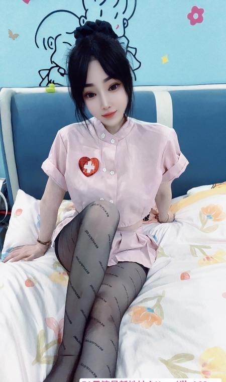 萧山三点粉李小璐 2