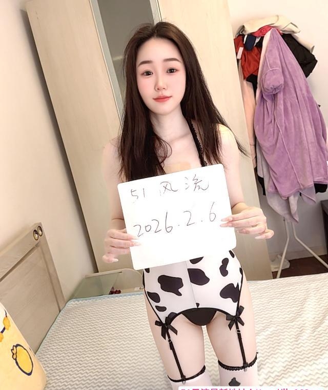 黑丝高跟气质老师 2