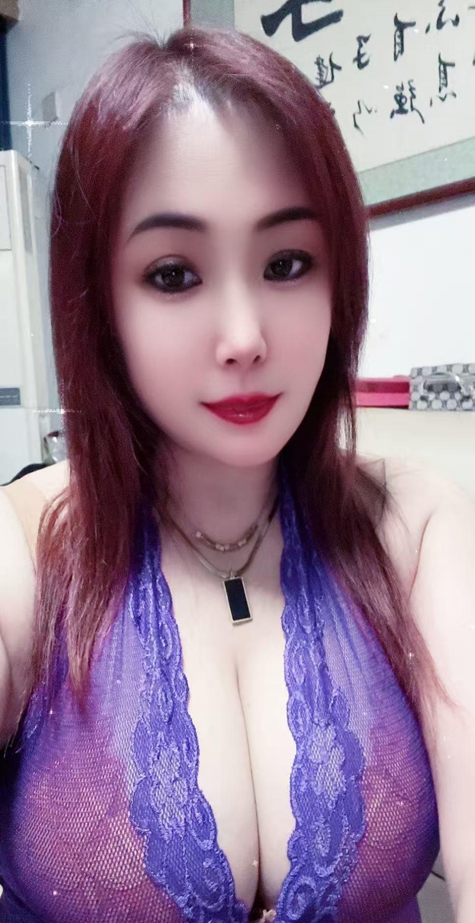 滨海大奶肥臀骚姐姐 2