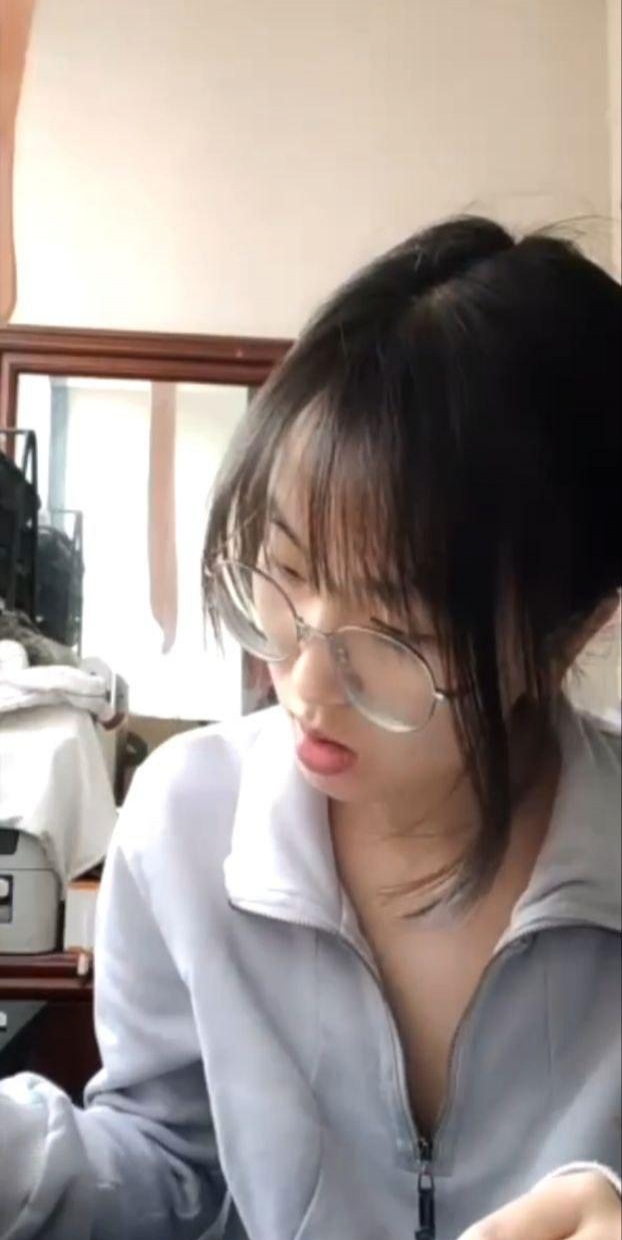 清纯美乳舞蹈老师 2
