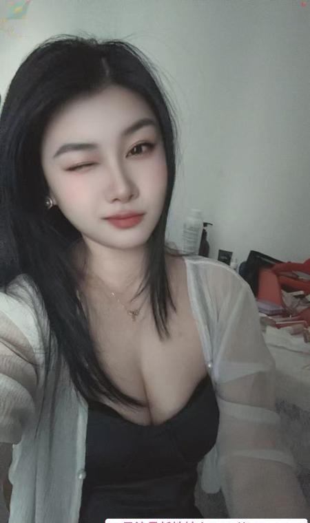 大胸颜值娇娇 3