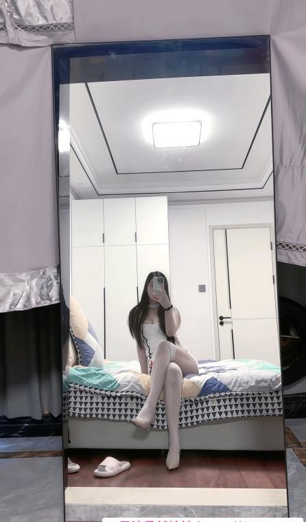 长腿明媚儿 3