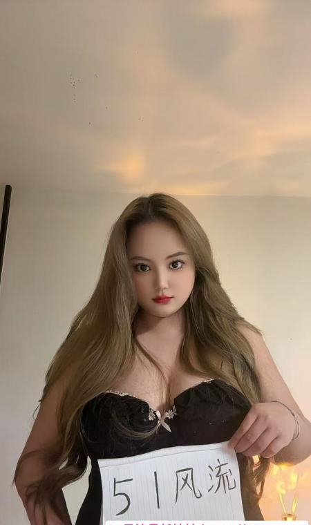 西湖姗姗 3