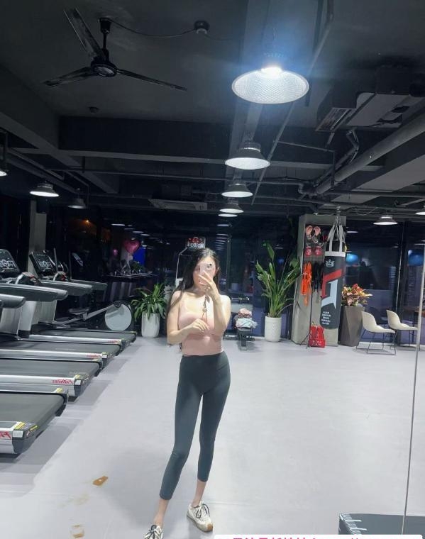 完美身材长腿颜值老师 3