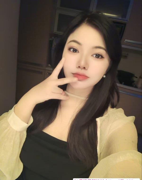 大胸身材好小姐姐 3