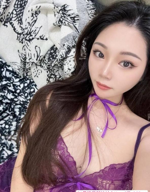 胸大臀翘mimi老师 3